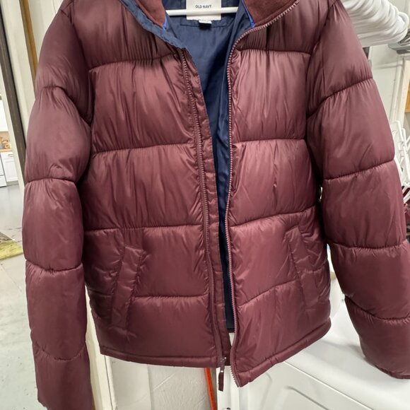 Old Navy Frost Free Puffer Jacket Size Medium - Picture 5 of 12